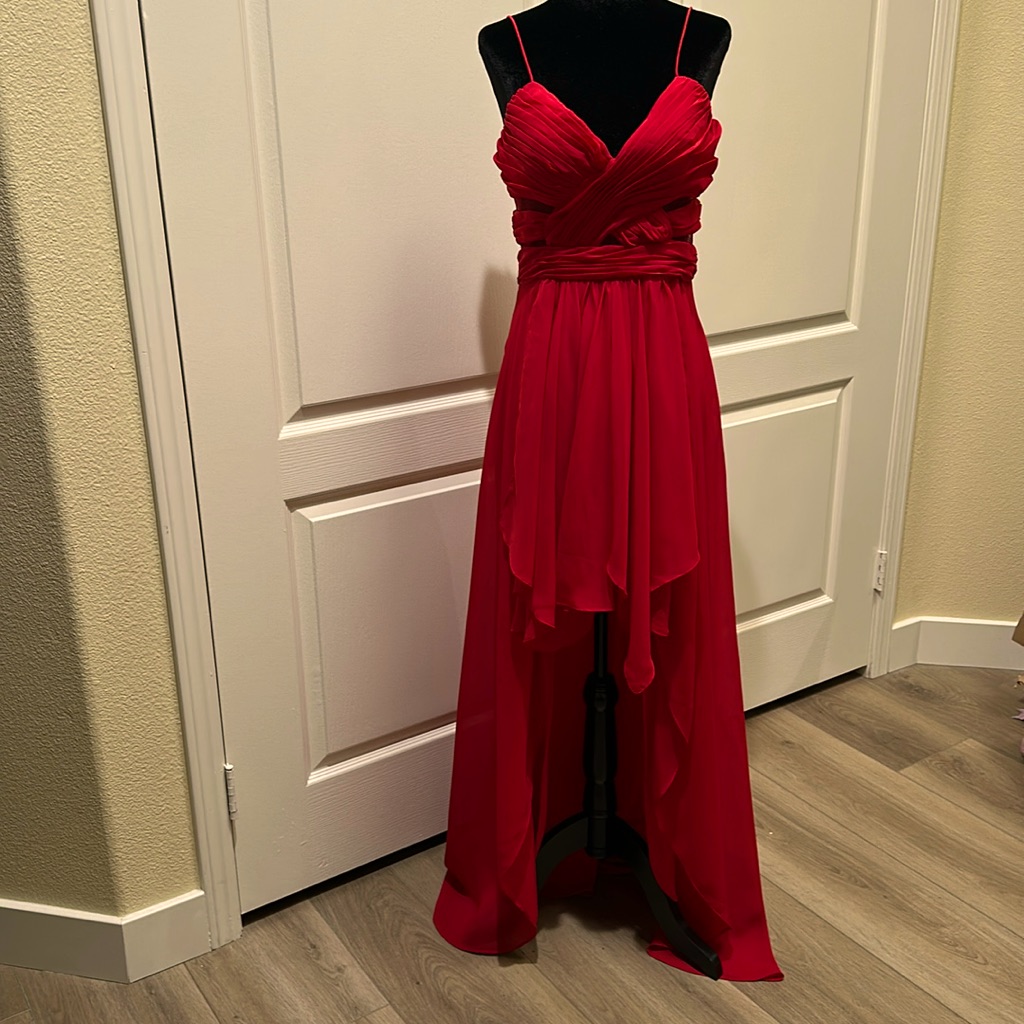 Sexy Red Hi Low Spaghetti Strap Chiffon Dress. Size Medium.